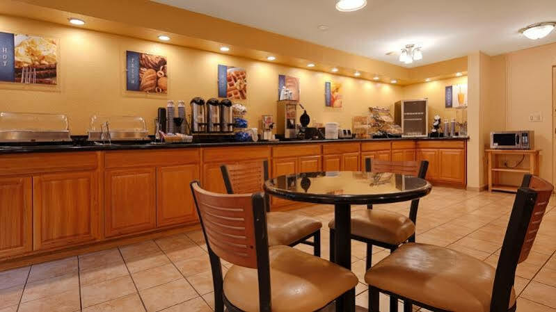 Best Western Braddock Inn La Vale Екстер'єр фото